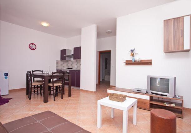 Villa Lili Πούλα Δωμάτιο φωτογραφία