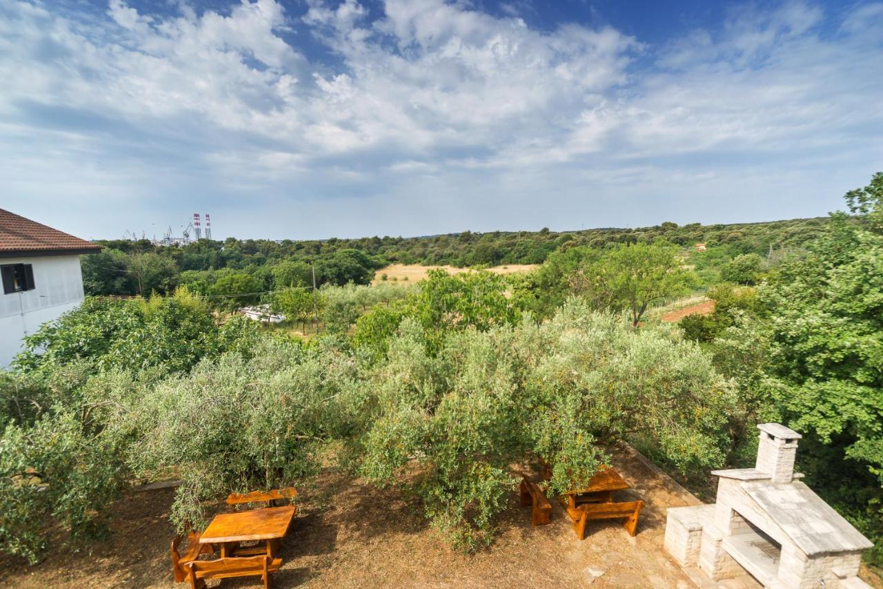 Villa Lili Πούλα Εξωτερικό φωτογραφία