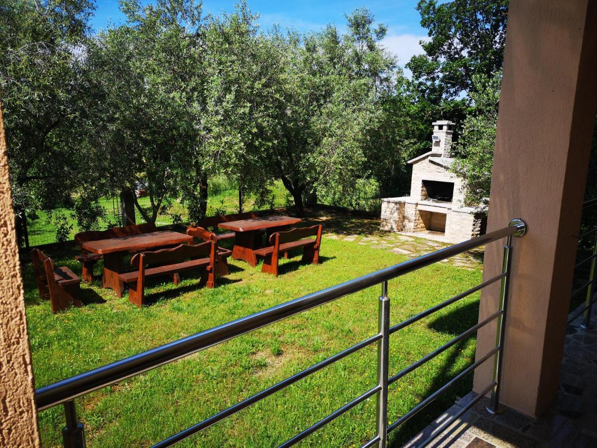 Villa Lili Πούλα Εξωτερικό φωτογραφία